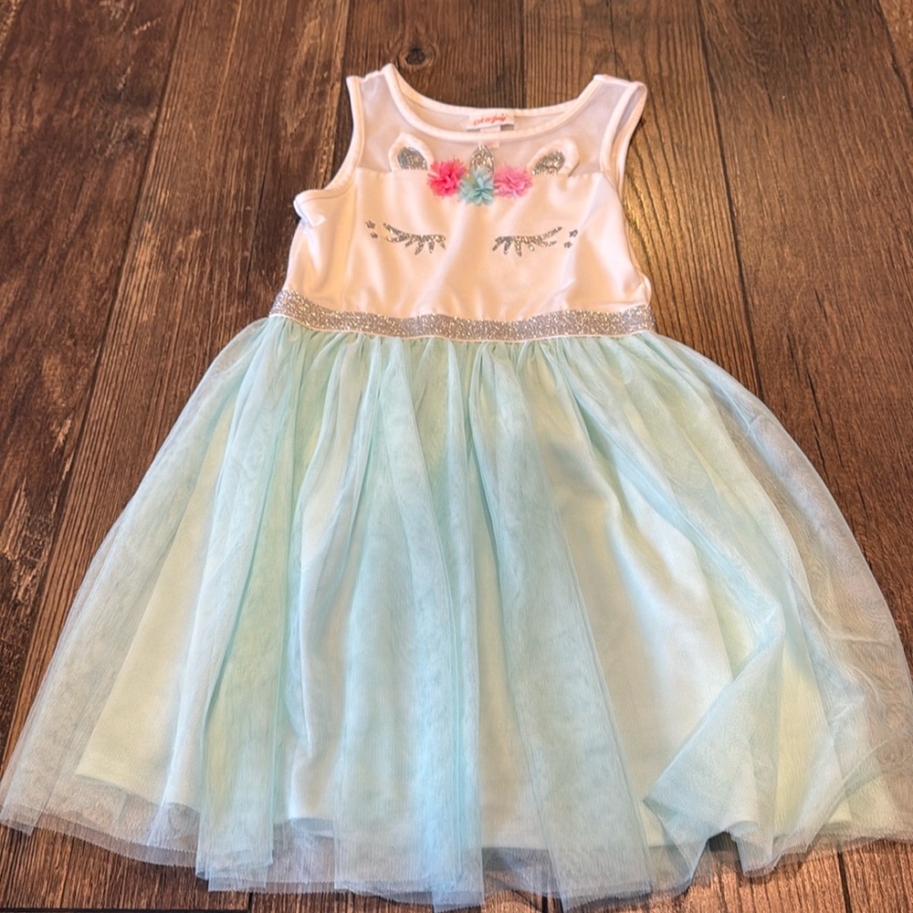 Cat & Jack Girls’s Dress Size 6